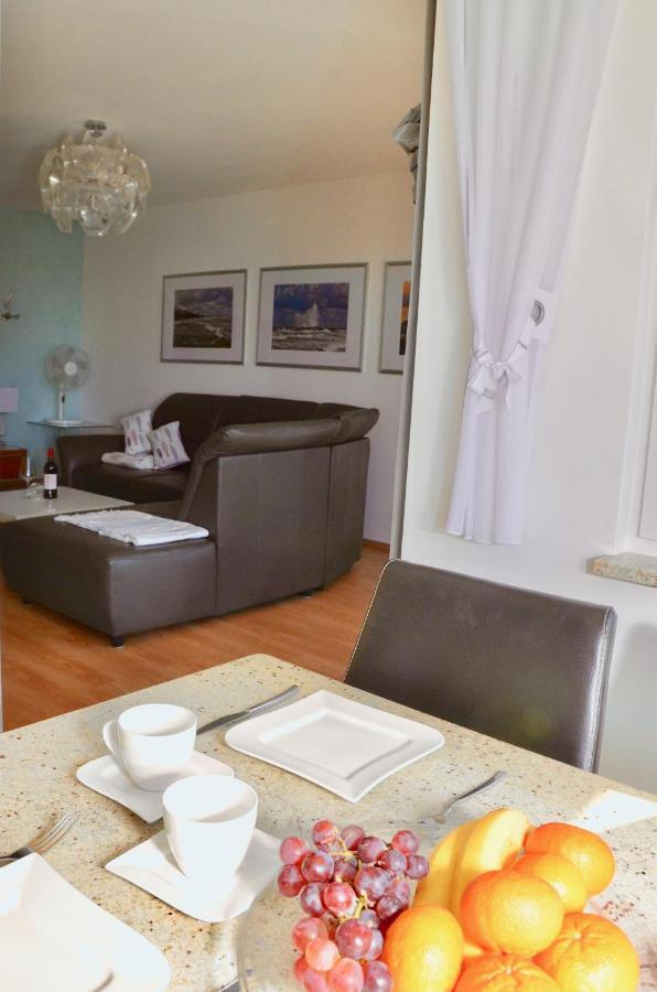 Apartament Piaskowy Jantar 2 Kolobrzeg Exterior photo